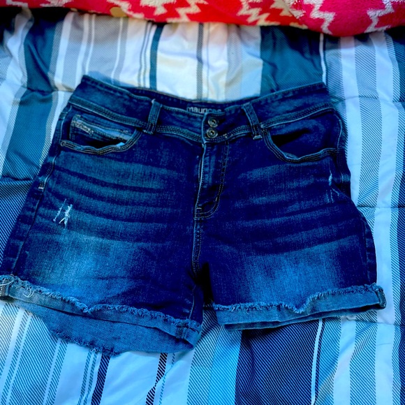 Shorts - Picture 1 of 1